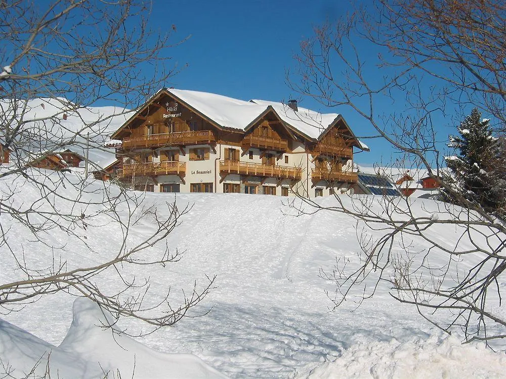 *** Hotel Chalet-Hotel Le Beausoleil, The Originals Relais Fontcouverte-la-Toussuire France