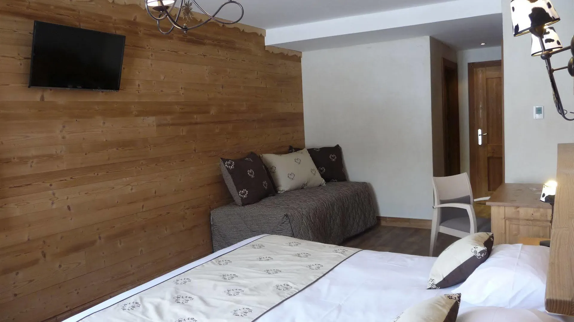 Chalet-Hotel Le Beausoleil, The Originals Relais Fontcouverte-la-Toussuire France