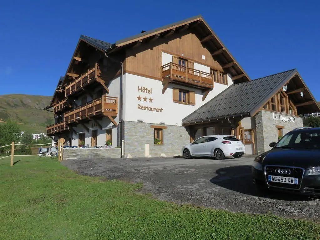 Chalet-Hotel Le Beausoleil, The Originals Relais Fontcouverte-la-Toussuire 3*,